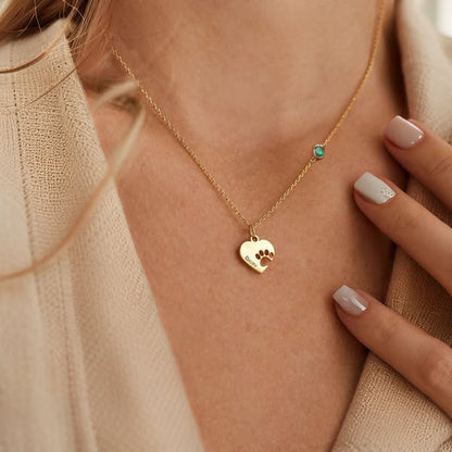 Collar personalizado con nombre y huella de corazón